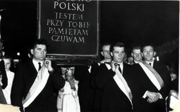 Kliknij aby zobaczyć pełny rozmiar